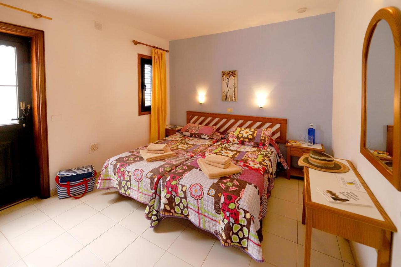 פוארטו דל כרמן Salmarina Bungalows מראה חיצוני תמונה