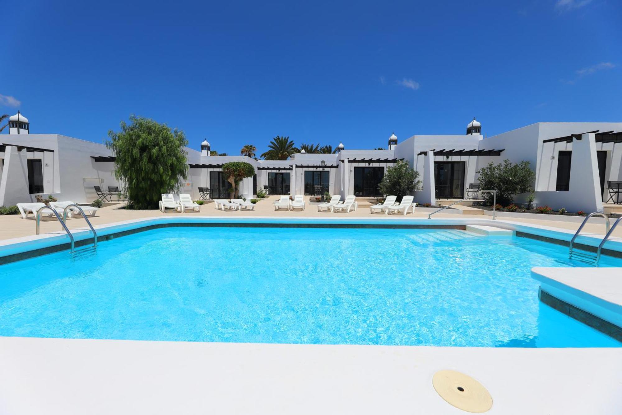 פוארטו דל כרמן Salmarina Bungalows מראה חיצוני תמונה
